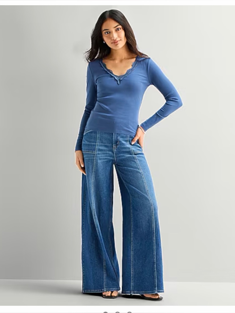 a.n.a Highest-Rise SUPER Wide Leg Jeans - Size 2 NWT